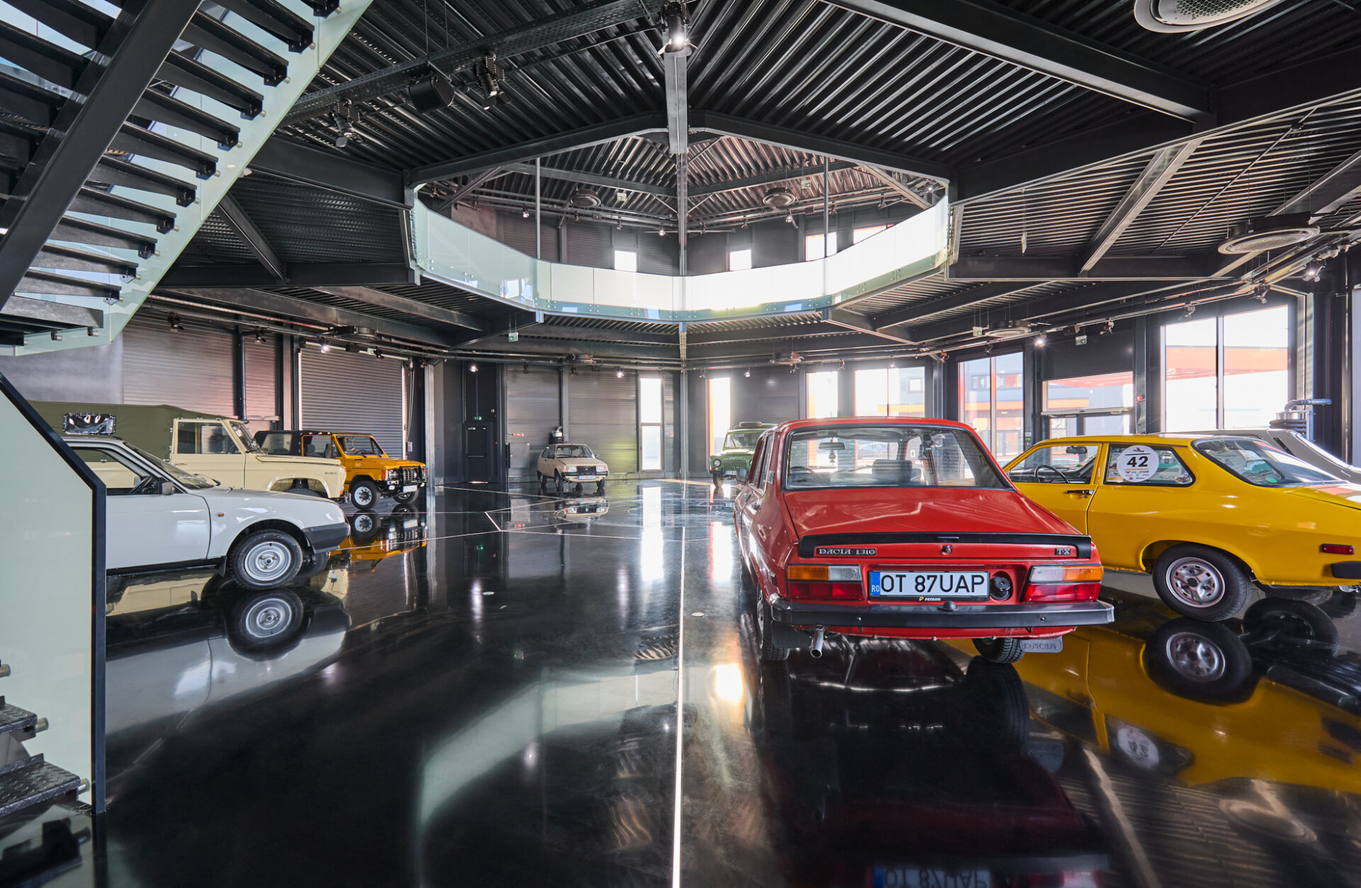 MTD (Showroom) - Muzeu autoturisme romanesti