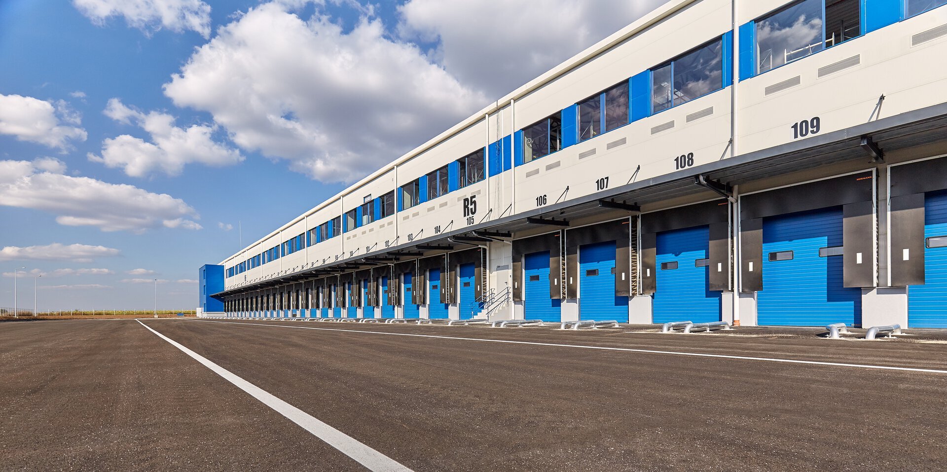 FAN Courier Active - Office Building and Mail Sorting Center