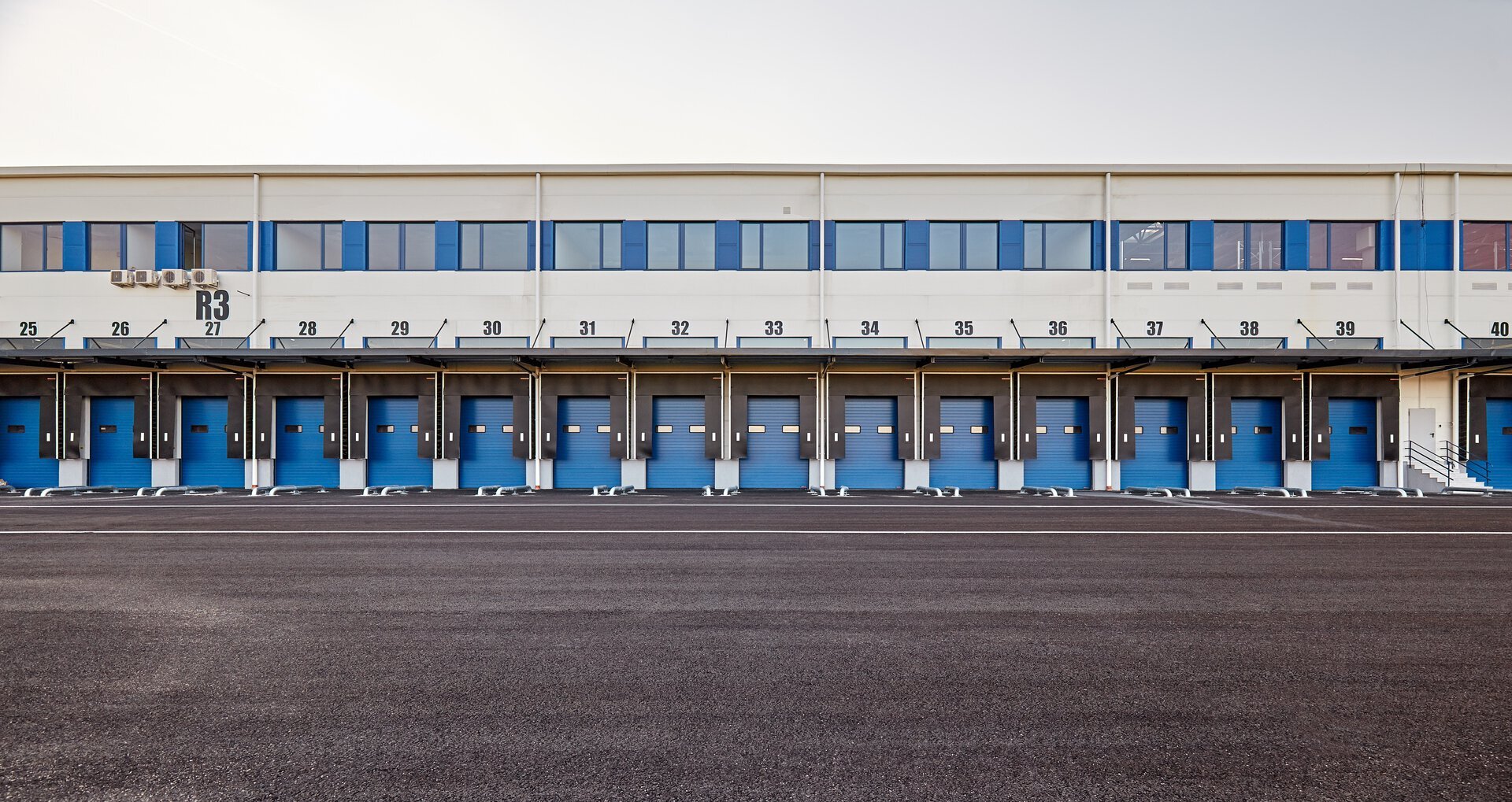 FAN Courier Active - Office Building and Mail Sorting Center