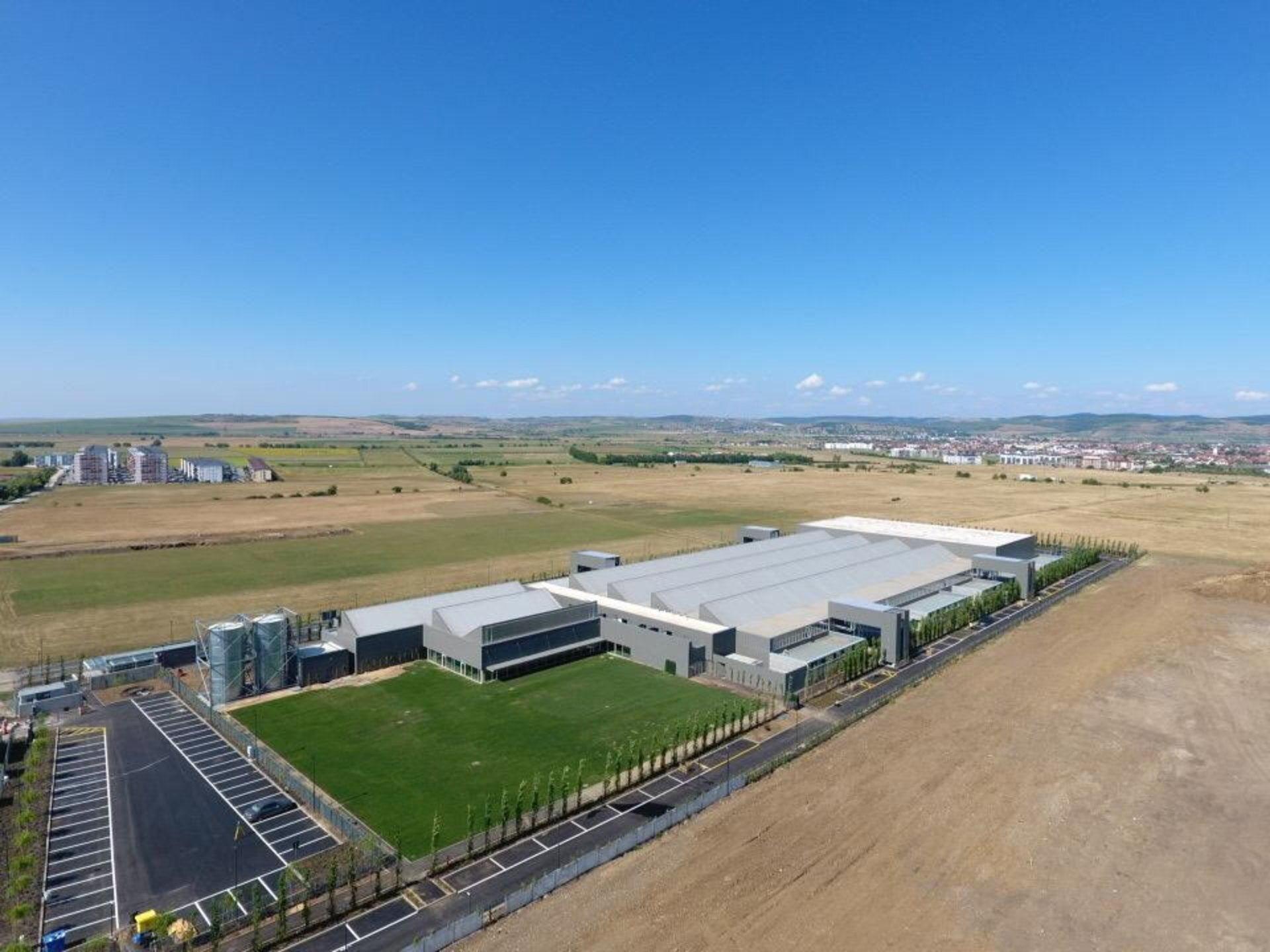 Hipic Prod Impex - Leather goods manufacturing facility