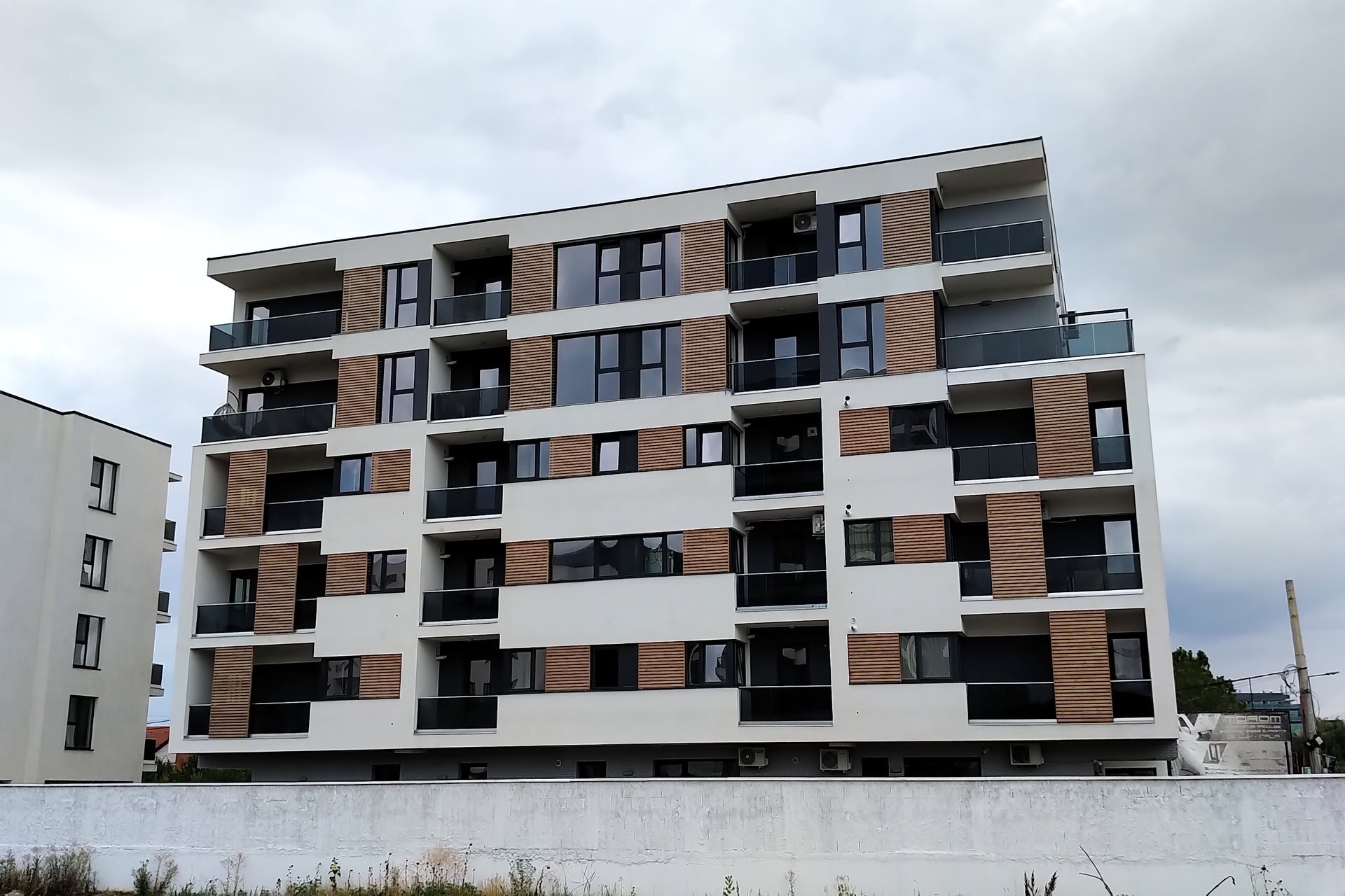 Image from the project gallery — the Construct Enterprise International apartment building in Pipera, a PPAE project