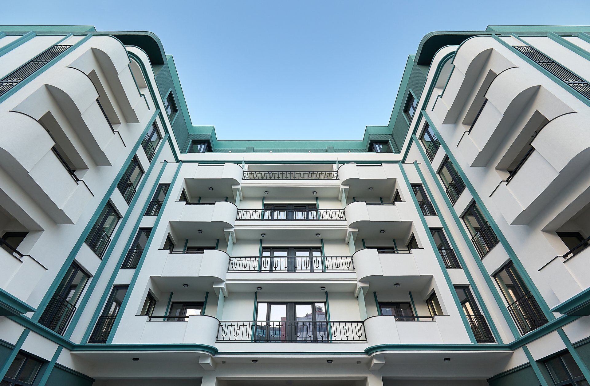 MOPH - Clădire cu apartamente