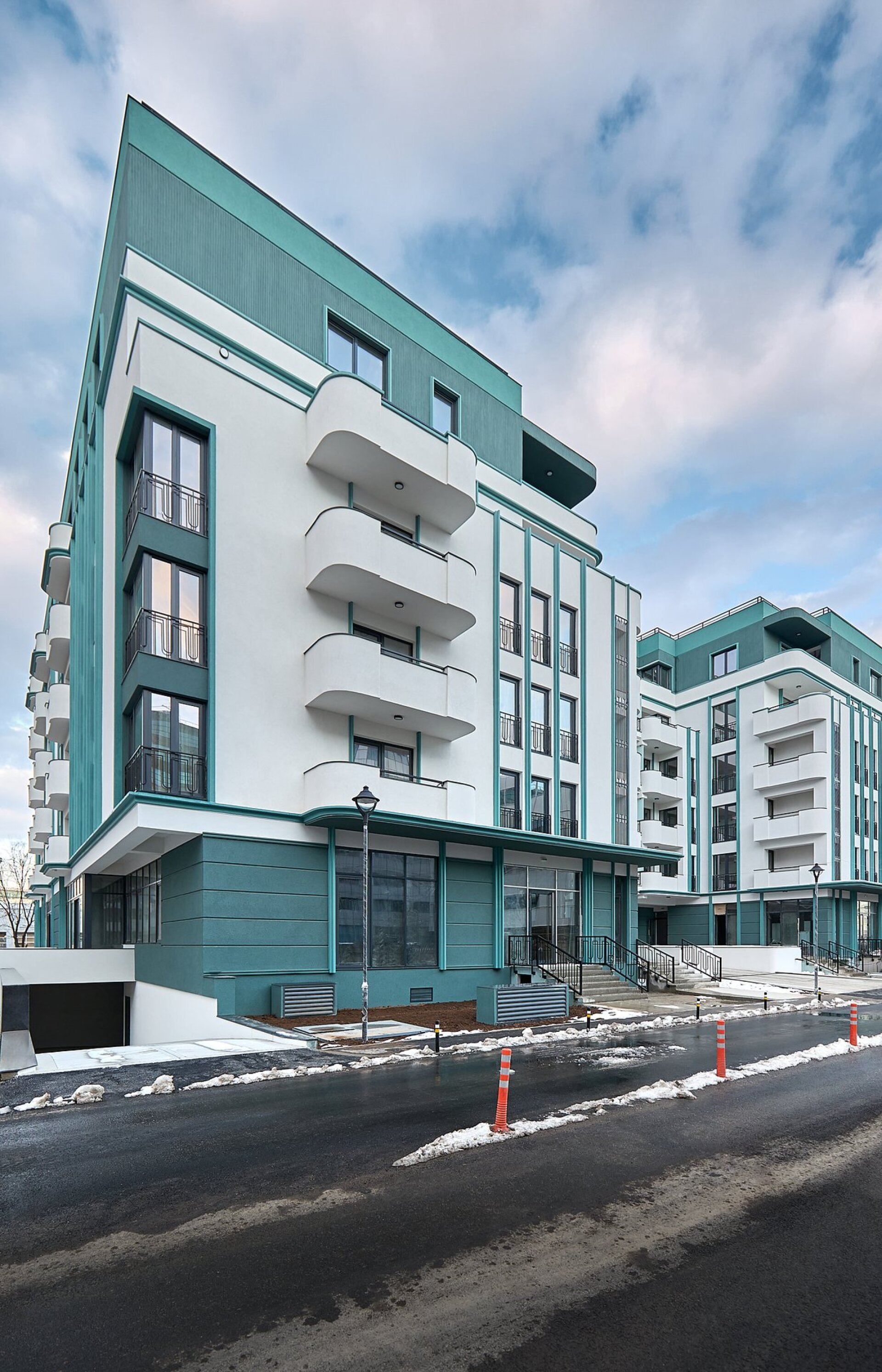 MOPH - Clădire cu apartamente