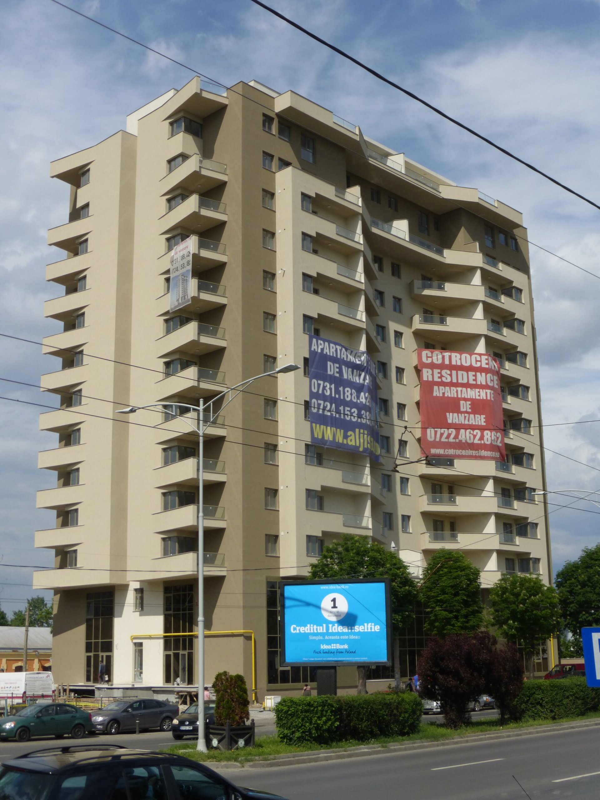 The tall B+G+12F building on Iuliu Maniu Blvd., a highly visible position on the boulevard, a PPAE project